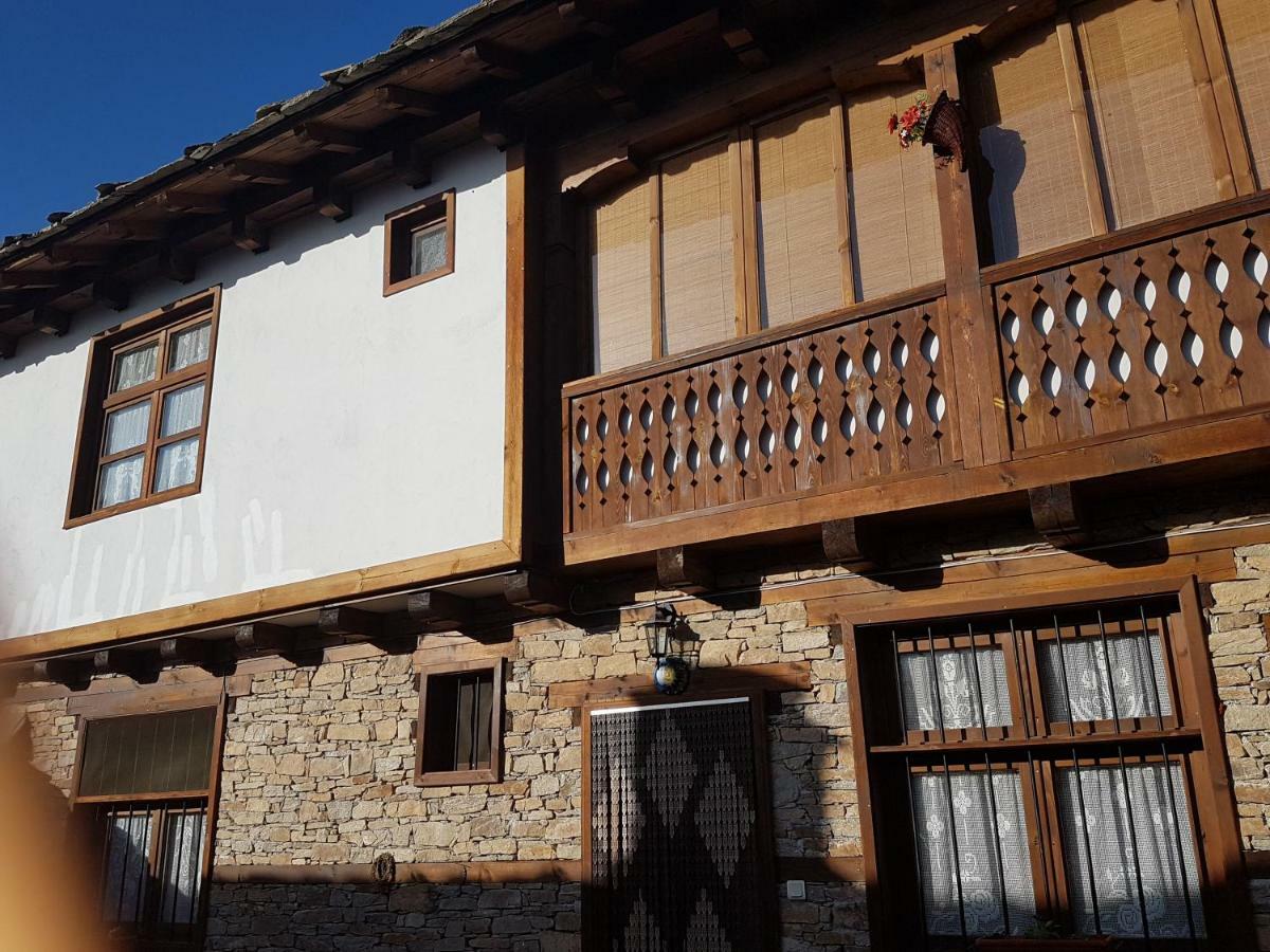 Тодорината Къща Otel Leshten Dış mekan fotoğraf