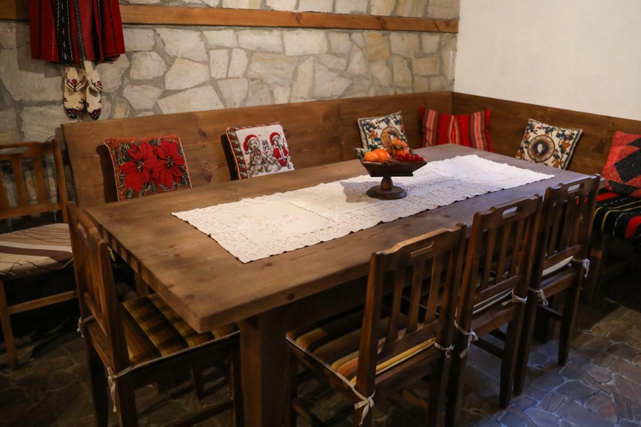 Тодорината Къща Otel Leshten Dış mekan fotoğraf