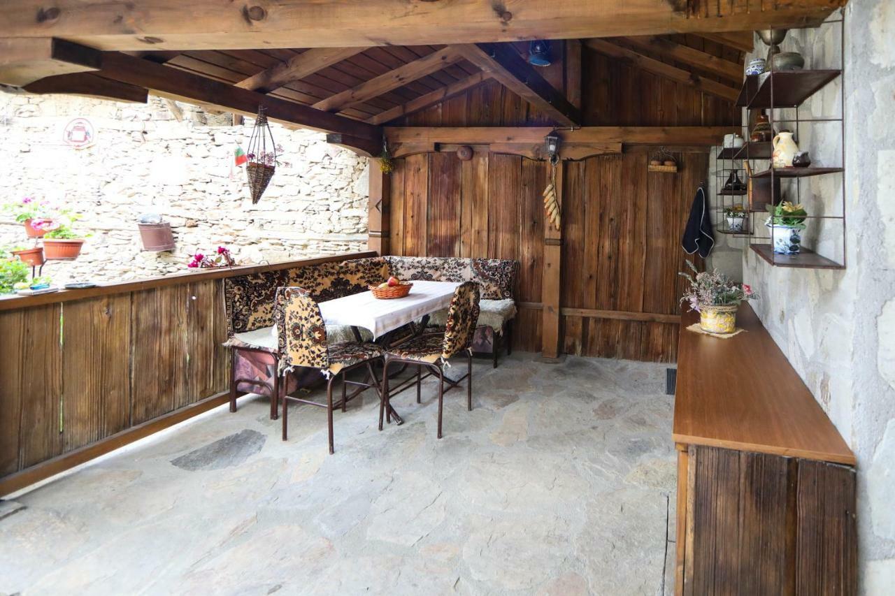 Тодорината Къща Otel Leshten Dış mekan fotoğraf