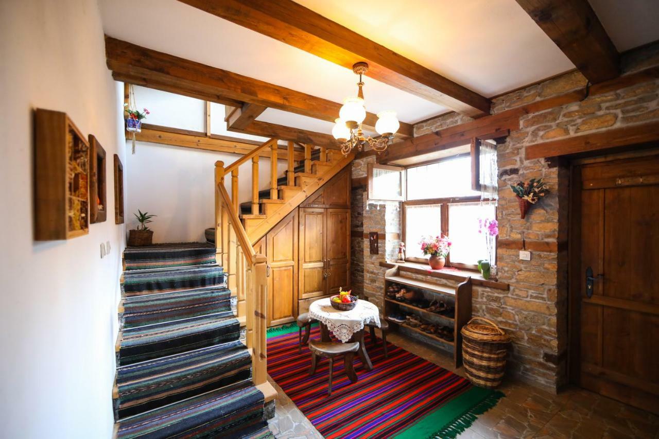 Тодорината Къща Otel Leshten Dış mekan fotoğraf
